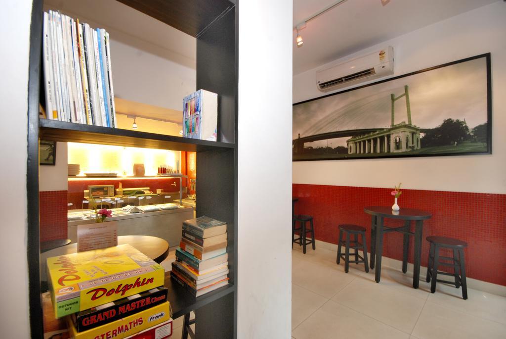 Metropole Hotel 3*