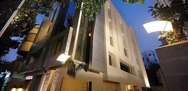 Hotel Metropole Kolkata