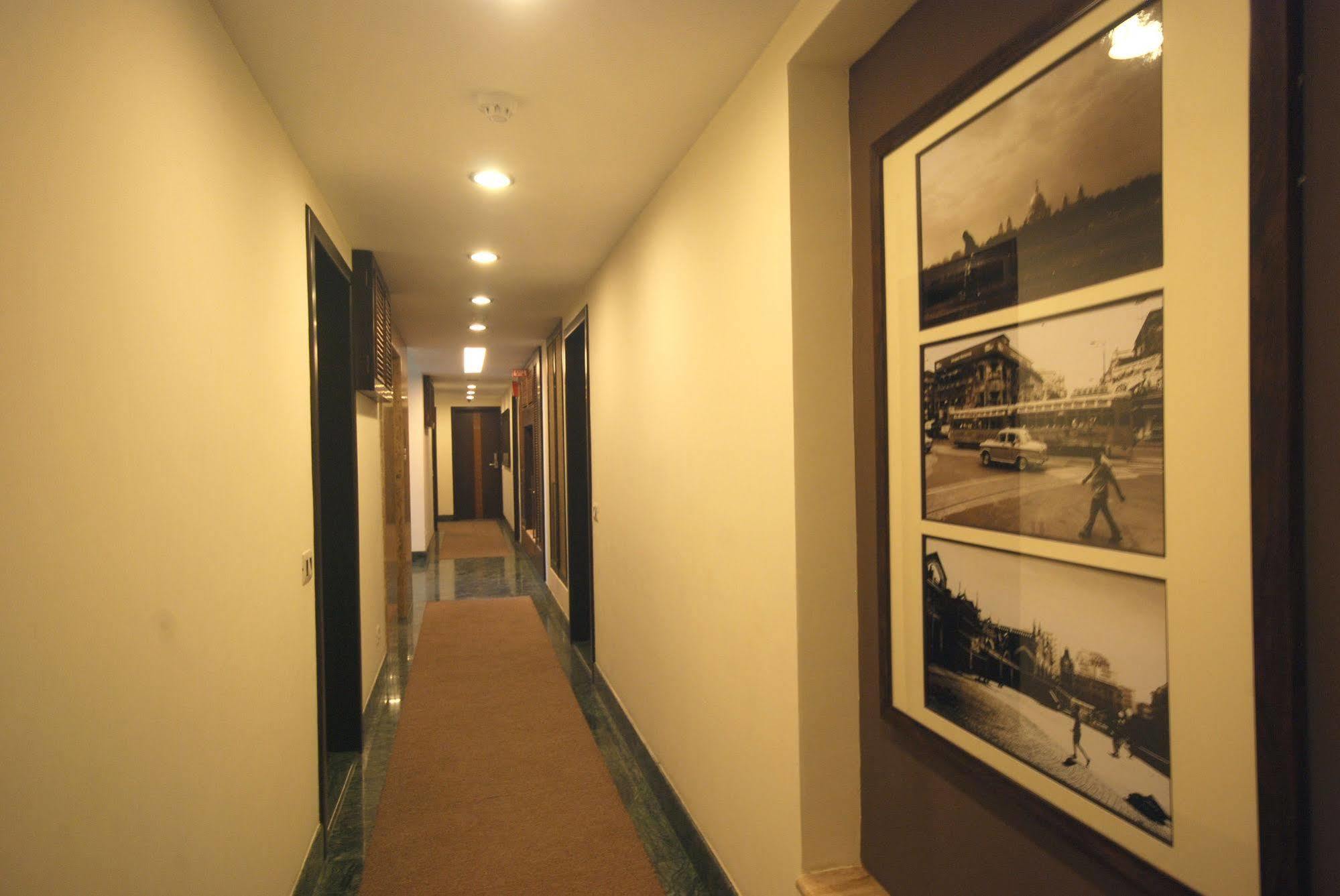 Hotel Metropole Kolkata