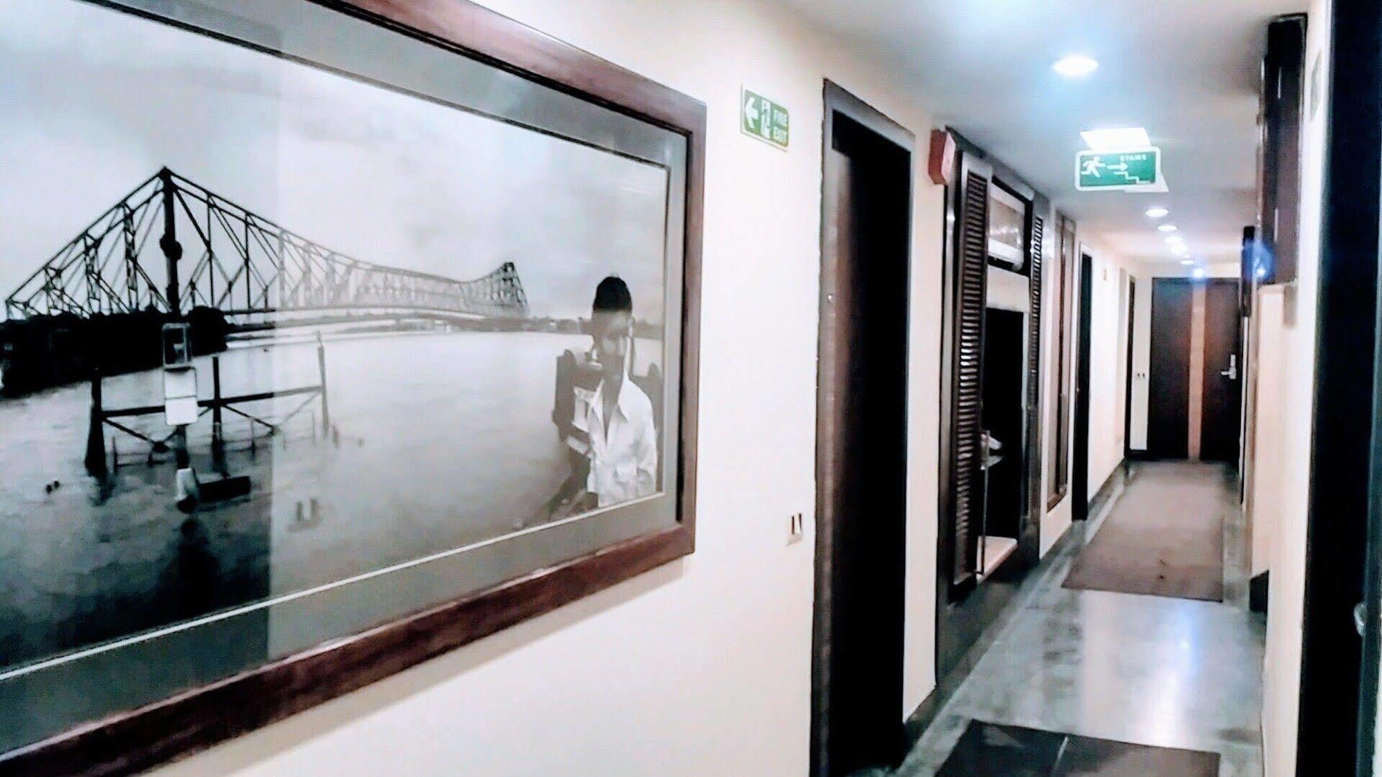 Metropole Hotel Kolkata